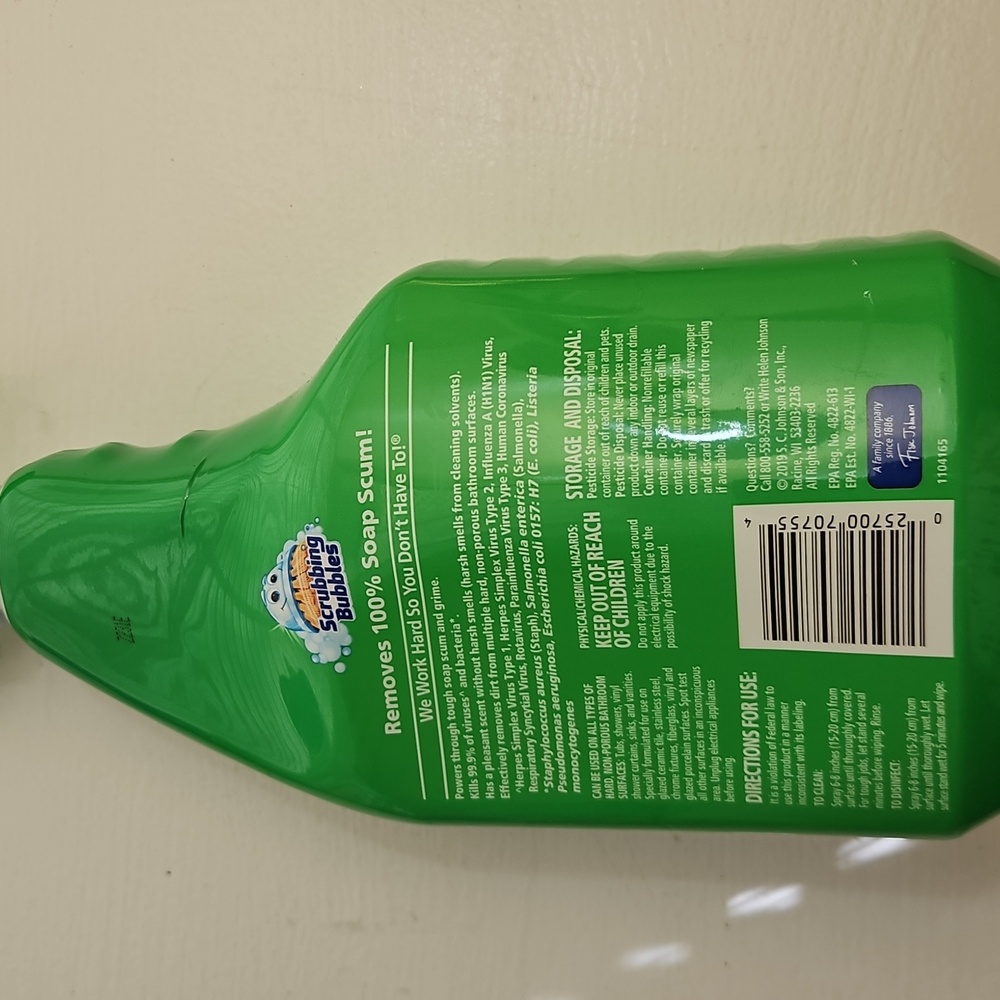 🆕️Scrubbing bubbles - Picture 2 of 3